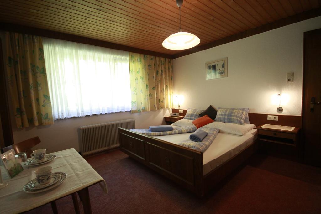 Privatzimmer Kammerlander Нойкирхен-ам-Гросфенедигер Номер фото