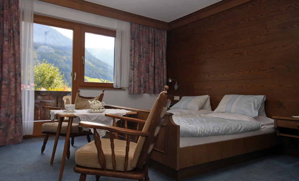 Privatzimmer Kammerlander Нойкирхен-ам-Гросфенедигер Номер фото